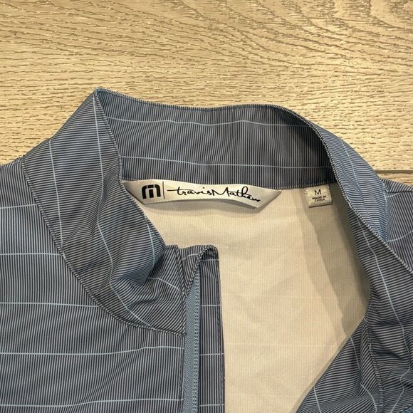Travis Mathew Golf Jacket Mens Medium Blue Striped Half Zip Athletic Preppy - Picture 3 of 9